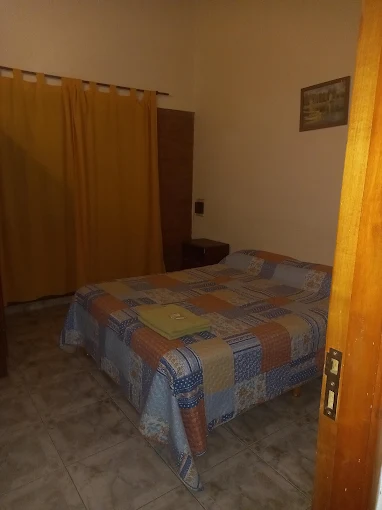 Cabañas equipadas en Río Cuarto para 1 a 5 personas